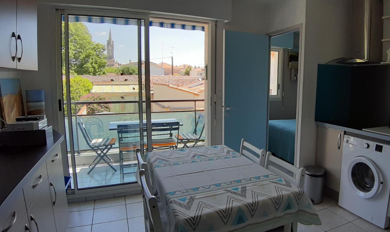 Appartement 2 Min A Pied De La Mer Et Du Centre Ville Saint-Georges-de-Didonne Exterior foto